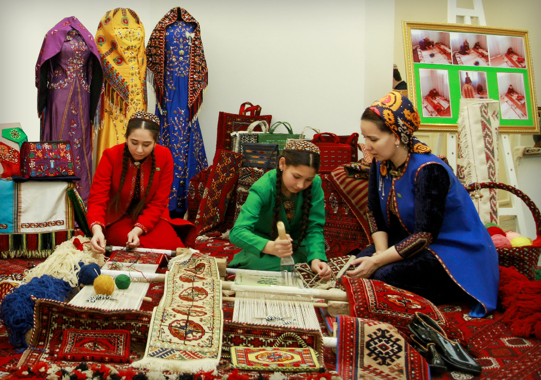 Şägirtsiz ussat – miwesiz daragt